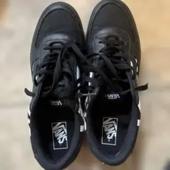 VANS ブラック ストライプ スニーカー