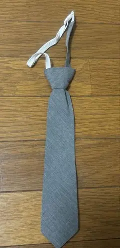 子ども用ネクタイ　グレー スリムタイプ