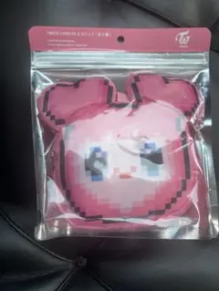 モモ】GiGO限定 TWICE LOVELYS 収納付きエコバッグ - メルカリ