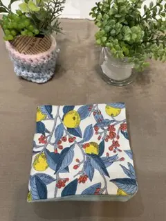 タオルハンカチ　リバティ生地使用