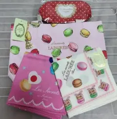 ハンカチ＆ミニトートバッグセットのサムネイル
