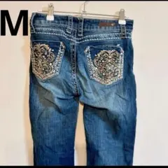 Item thumbnail for item 424b3664-f57c-49f8-9f82-31f2357b22ff