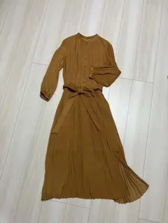 nano・universe ギャザースリーブプリーツワンピース リボン付き