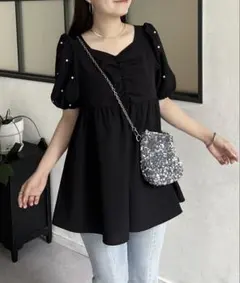 twill ラウンドペプラムボリュームブラウス - メルカリ