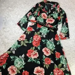 Banned Retro 花柄ワンピース　ロングワンピース　黒地　七〜八分袖丈