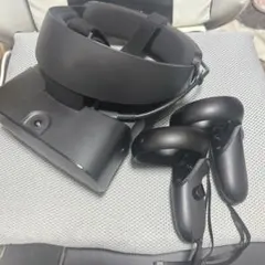 【週末限定SALE】Oculus Rift S本体、左右コントローラーのサムネイル