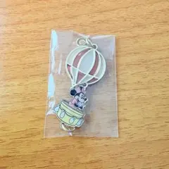 ディズニーストア　シークレットストラップ　ミニーマウス