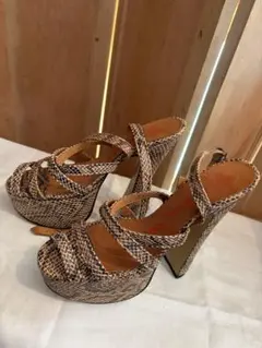 希少未使用！　VIVIANE WESTWOOD エレベーテッドコートシューズのサムネイル