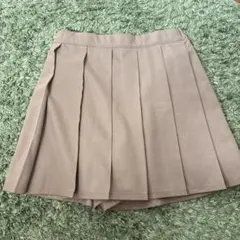 【新品未使用】UNIQLOKIDS プリーツスコート ベージュ