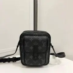 Louis Vuitton ブラック ショルダーバッグ