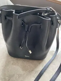 アニエスベー