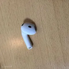 Apple　AirPods 4　L 左耳　ノイズキャンセリングあり