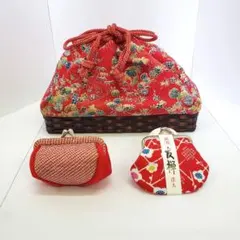 和装用 カゴ付き巾着袋／レトロ赤花柄・小銭入れ2つ付き