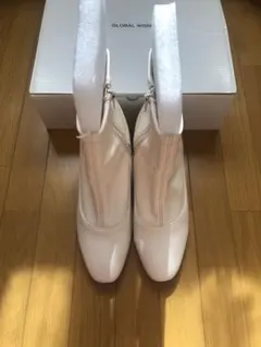 グローバルワーク　ブーツ　アイボリー　ショート　ヒール　スクエア　ホワイト