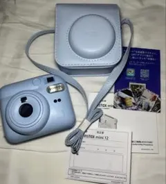 【美品・動作確認済】instax mini12 パステルブルー ケース付 チェキ
