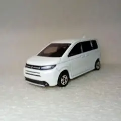 トミカ 44 ホンダ 新型 フリード 初回特別仕様 1/61 スケール ミニカー