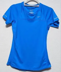 Nike DRI-FIT Tシャツ