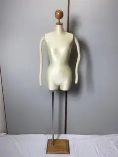 文化服装学院　文化式　1/2トルソー 文化服装学院 文化式 1/2トルソー - メルカリ