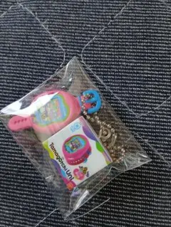たまごっち おかしなたまごボーロっち　Tamagotchi Uni (Pink)のサムネイル