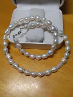 淡水バロックパール、　ホワイト色ネックレス