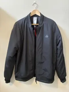 Reebok アウター　XOサイズ　新品未使用