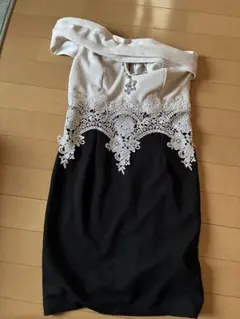 Tika オフショルドレス