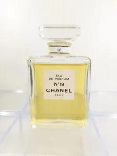 シャネル　N19　オードパルファム　50ml
