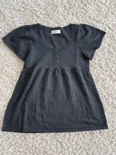 【美品】iiMK 半袖 チュニック ダークグレー FREE SIZEのサムネイル