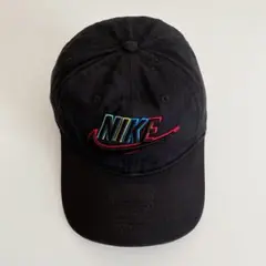 海外古着 NIKE ナイキ キッズサイズ スウッシュ ラウンドキャップ 帽子 黒