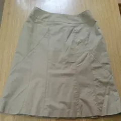 お値下げ☆NAFNAF スカートのサムネイル