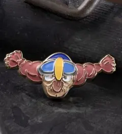 GBL 天空の城ラピュタ デザインピンバッジ ドーラ　ジブリ　ブローチ