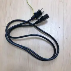 パソコン　電源ケーブル　1.8m