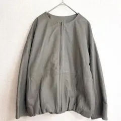 美品✨ビアズリー　ノーカラーラムレザー　コクーンブルゾン ベージュ裏地のサムネイル