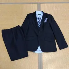 キャサリンコテージ　160A 黒 フォーマルスーツ ネクタイ付き