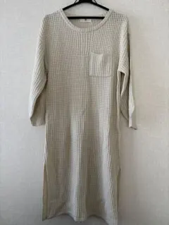 美品 ニットワンピース rps