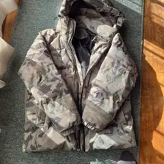 迷彩 フード付き ダウンジャケット