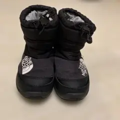 18cm THE NORTH FACE ヌプシ　ブラックブーツ