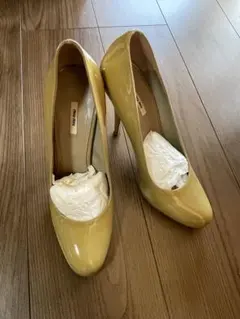 MIU MIUハイヒールのサムネイル
