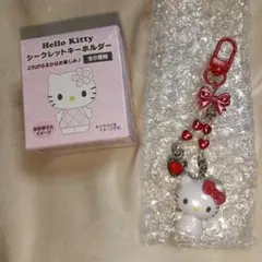 サンリオ ハローキティ シークレットキーホルダー ミニチュアキルト レッド