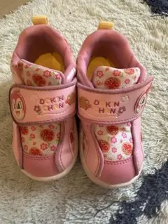 Item thumbnail for item b6e890e5-f251-4b82-85a5-8679d5b7f6d9