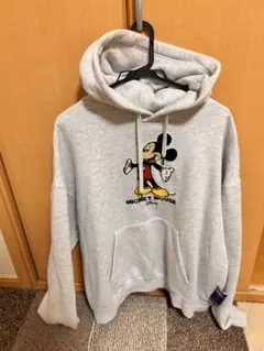 【美品】Disney ディズニーミッキーフード付きパーカー グレー