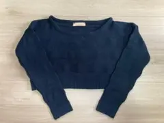 ギャル系　ショート丈ニットトップス