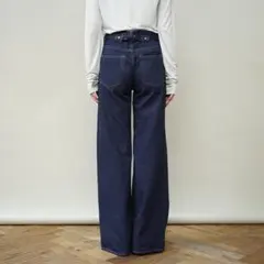 8211 トゥエモントレゾア The Larimar Jean フレアデニム