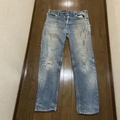 Levi's