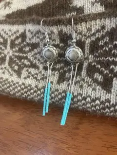 インディアンジュエリー風 ターコイズビーズ コンチョ　 シルバーピアス