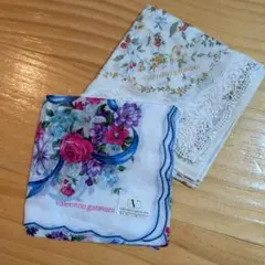 【美品】Valentino Garavani ハンカチ 2枚セット 大判のサムネイル