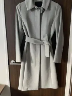 【値下げ】アンタイトル　アイスグレー色のアンゴラコート サイズ1