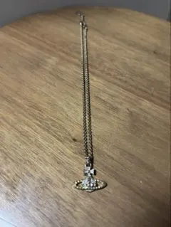 Vivienne Westwood ネックレス オーブ スタッズ
