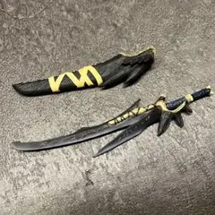 モンスターハンター狩猟武器コレクション　夜刀（月影） 武器 太刀 剣 抜刀 納刀