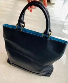 Item thumbnail for item 93c4ec92-e13f-45bf-96eb-743bc1d6ef47